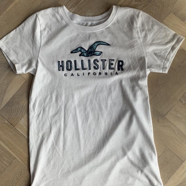 Hollister T-Shirt - Supreme Shirts