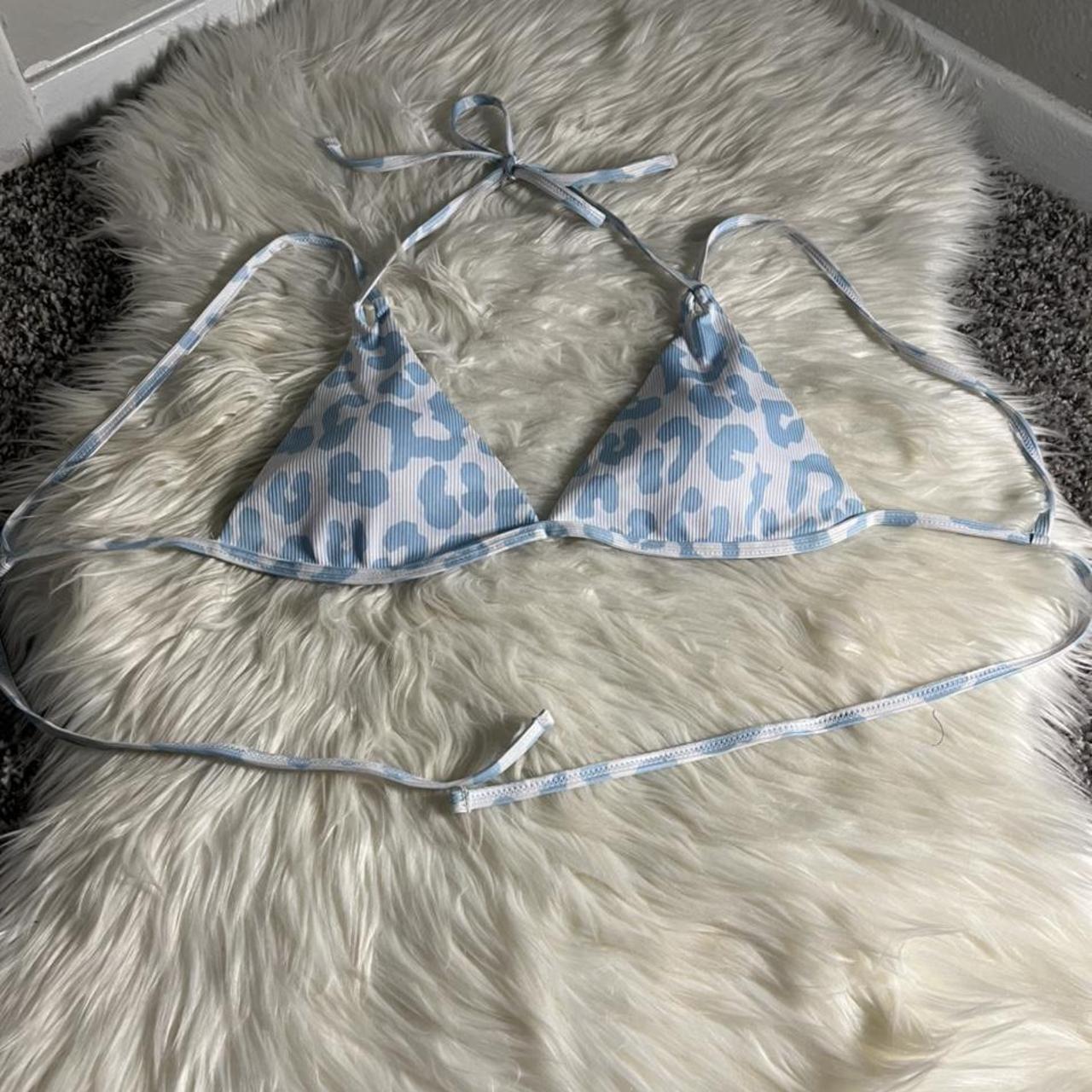 Women's Blue and White Bikini-and-tankini-tops (4)