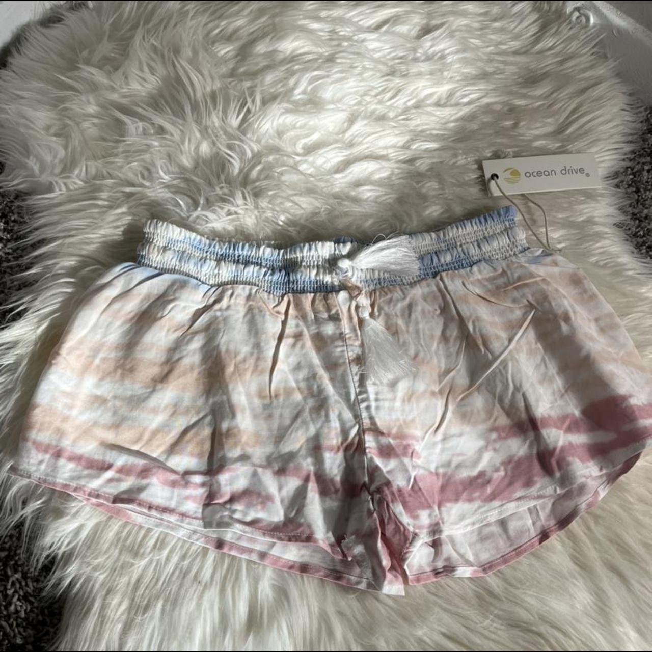 Women's Blue and White Shorts (4)
