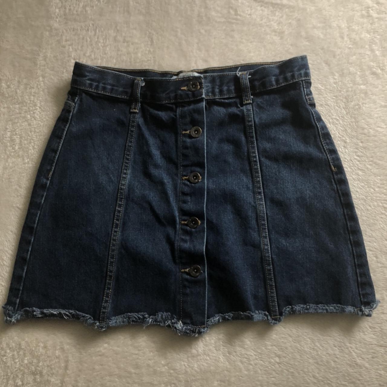 Forever 21 Jean skirt size 27 Only $6 !!!!!... - Depop