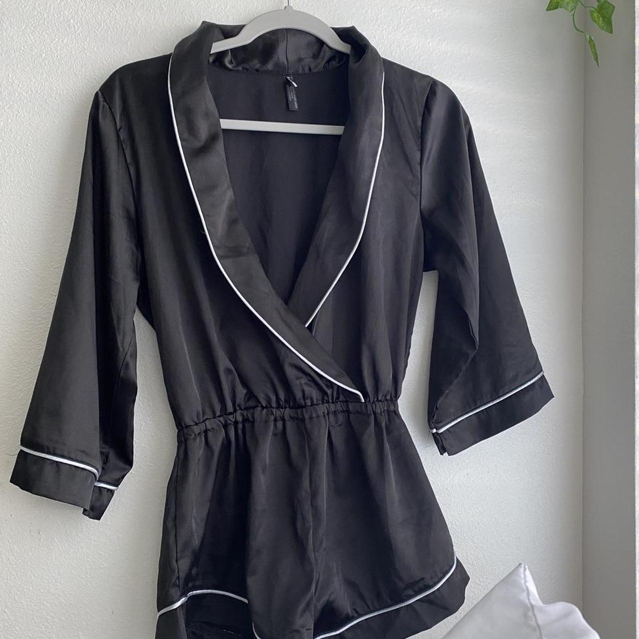 Fashion nova outlet silk robe