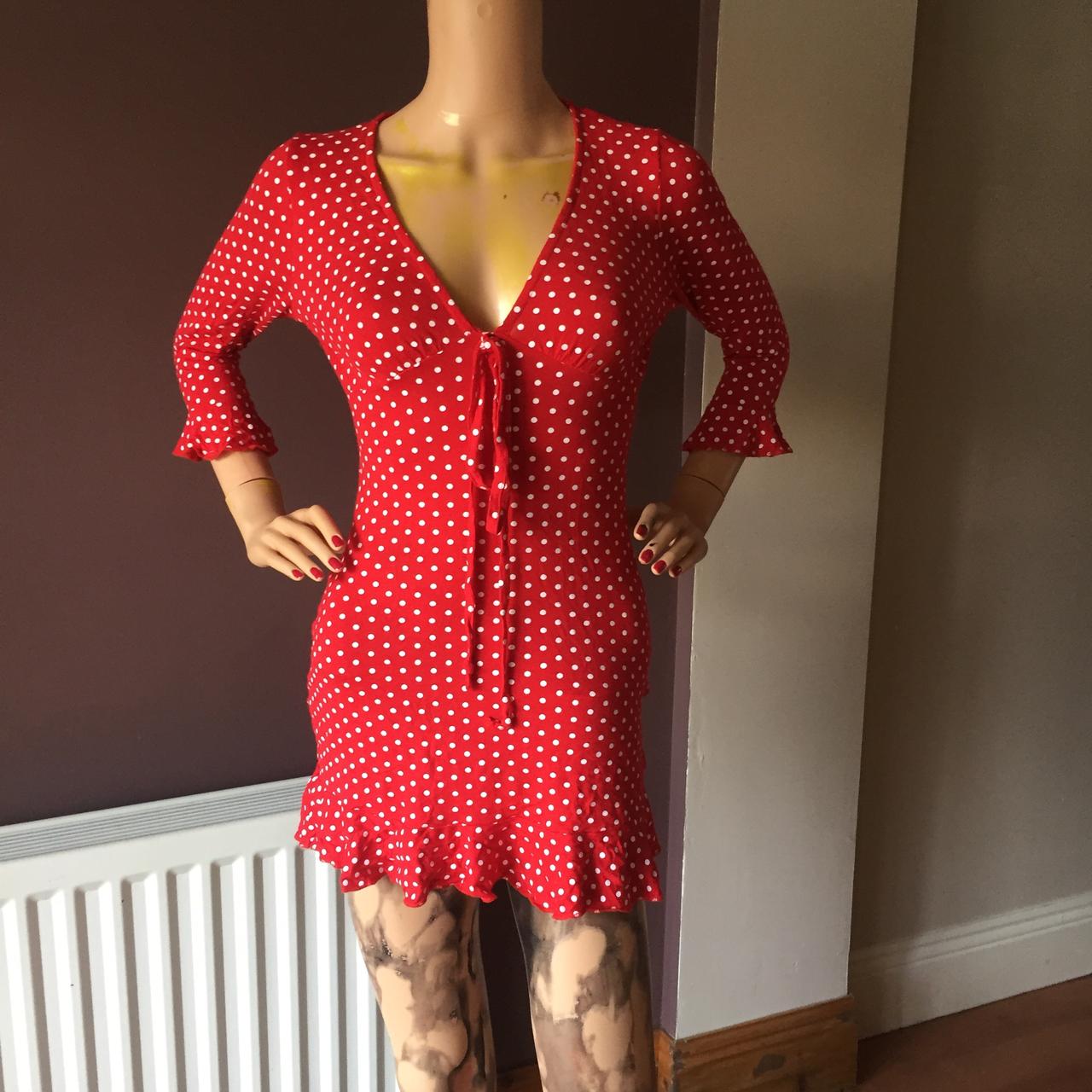 Cute polka dot dress from Misguided only worn once. Depop