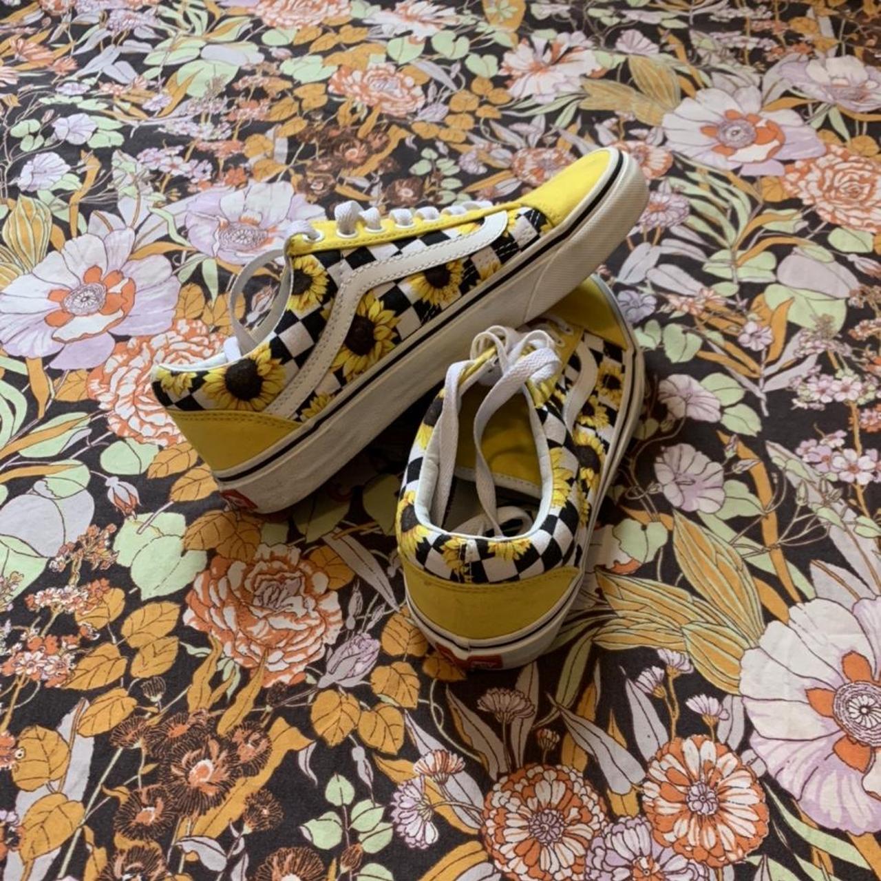 Yellow flower hot sale checkered vans