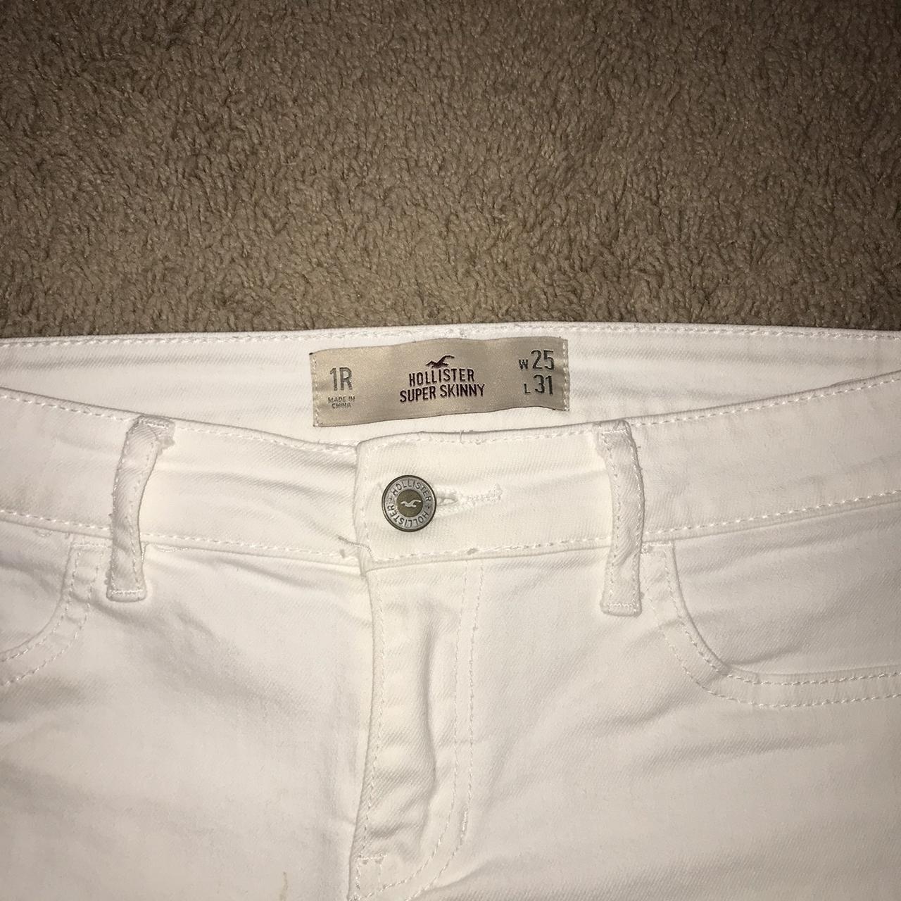 ~Hollister Super Skinny Low Rise White Jeans~ Size... - Depop