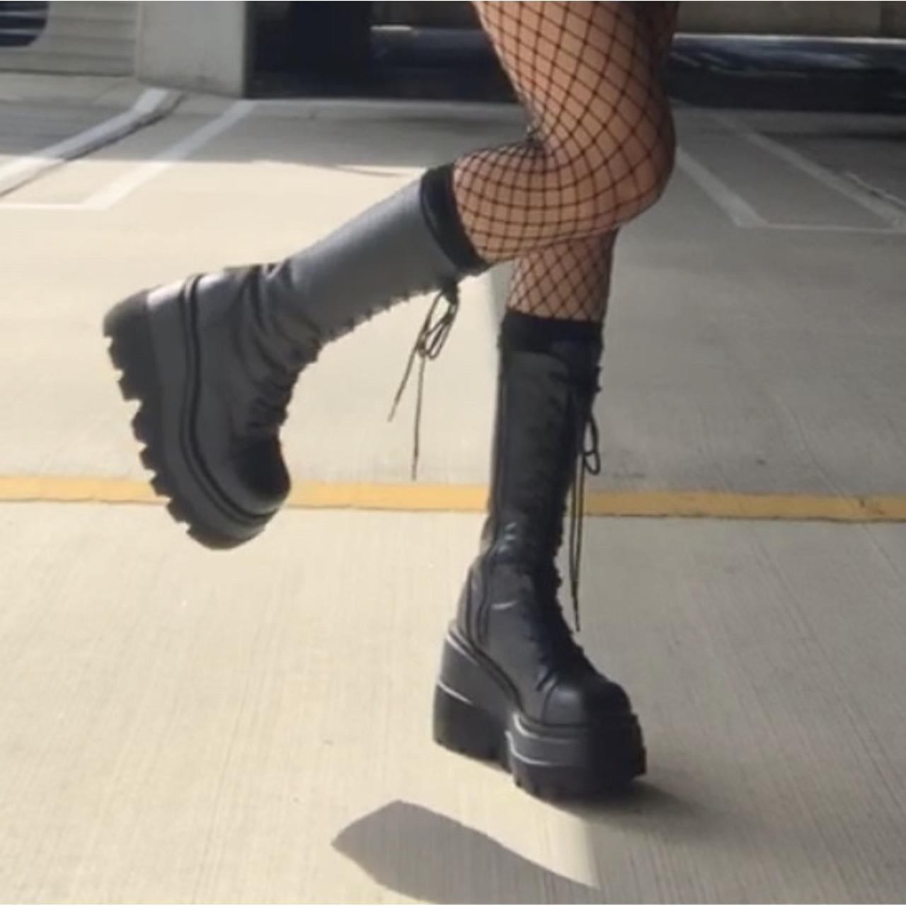 Wedge Platform Shaker 72 Demonia DemoniaCult Shaker 72 Womens