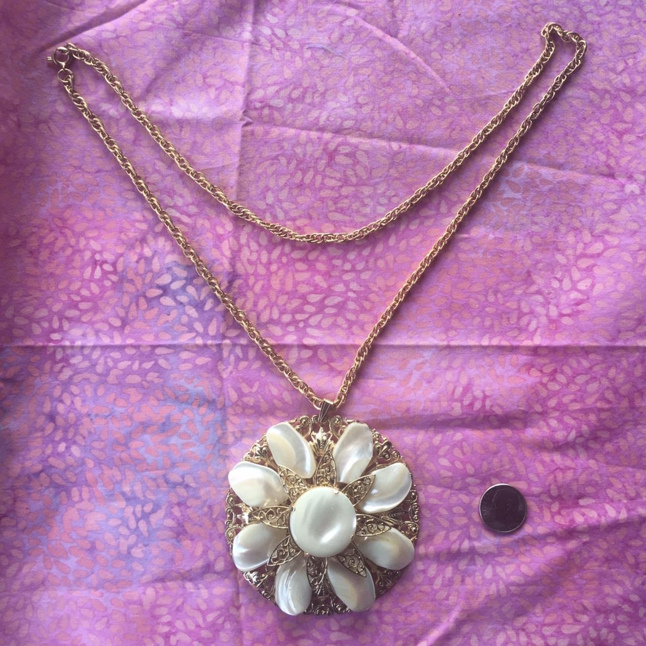 Mother of Pearl necklace|gift for her|statement piece|handmade|one of a kind|boho