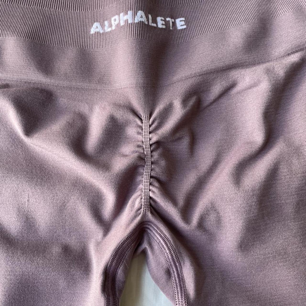 alphalete amplify leggings OG scrunch and fit size - Depop