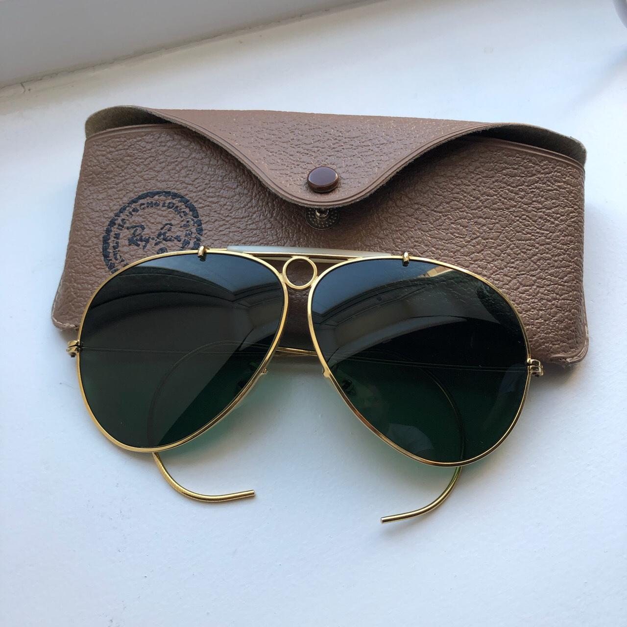 Vintage Aviator Ray Ban sunglasses from the 80’s... - Depop