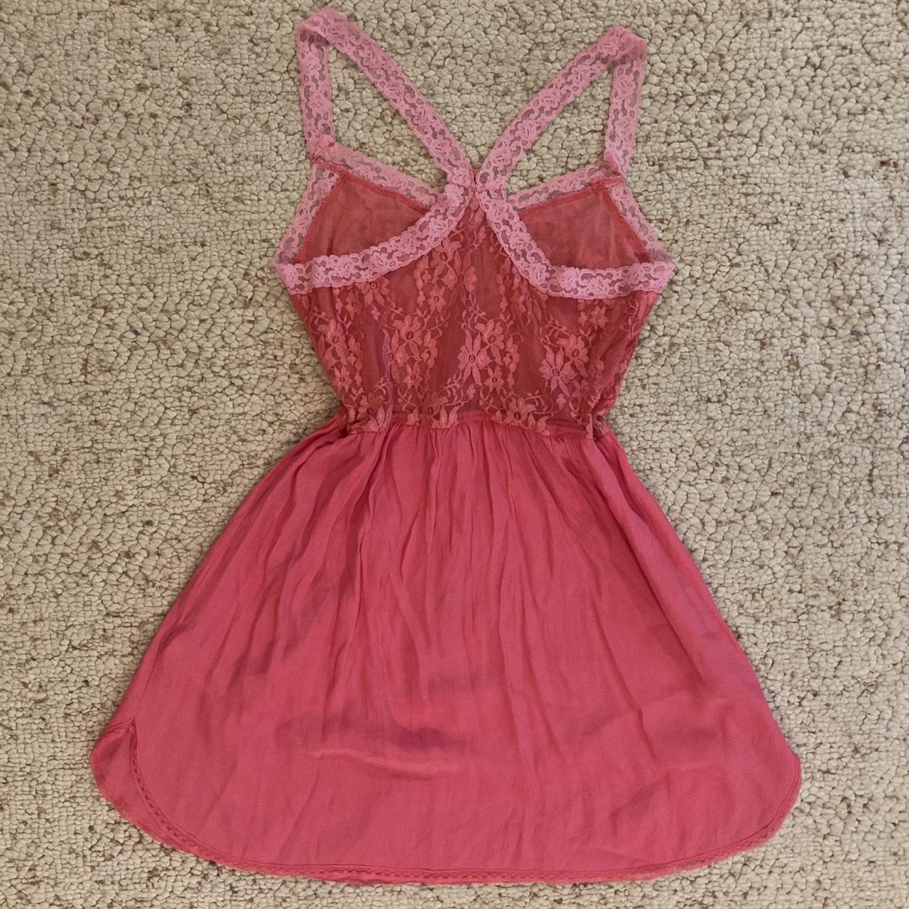 Women's Pink Robe Depop