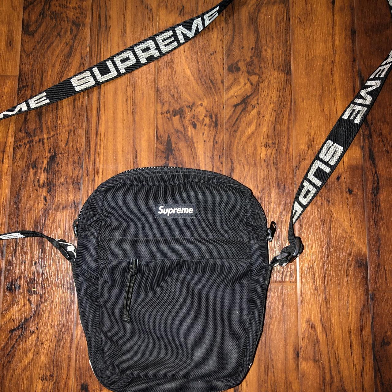 Supreme 2024 man pouch