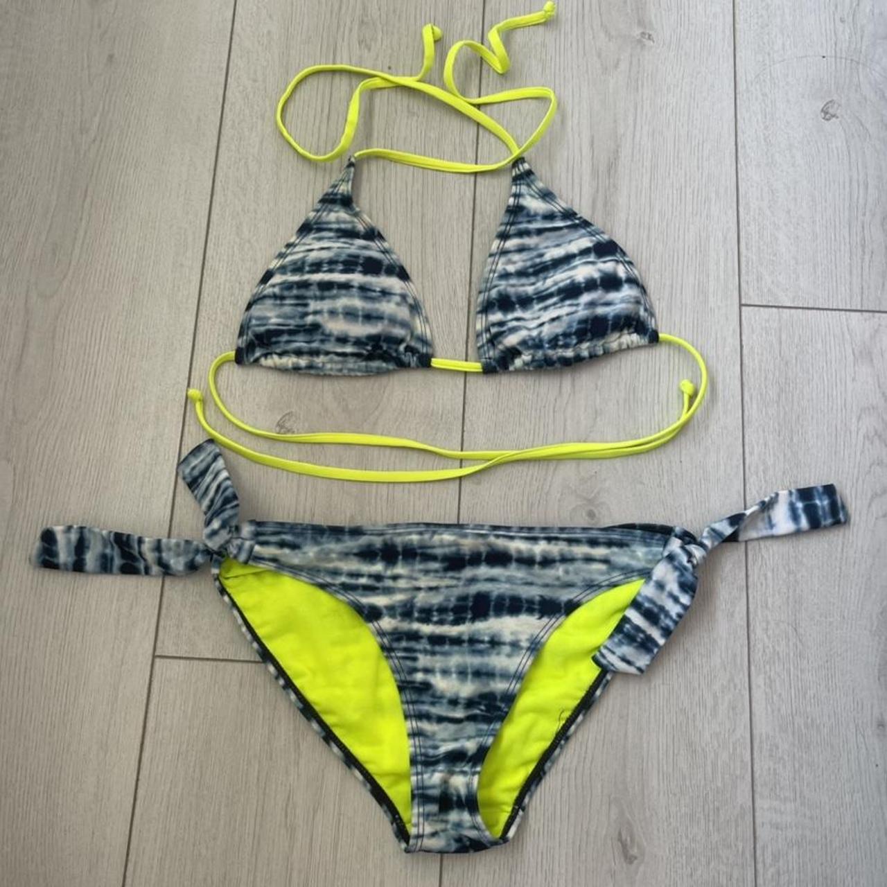 H&M Women's Blue and Yellow Bikinisandtankinisets Depop