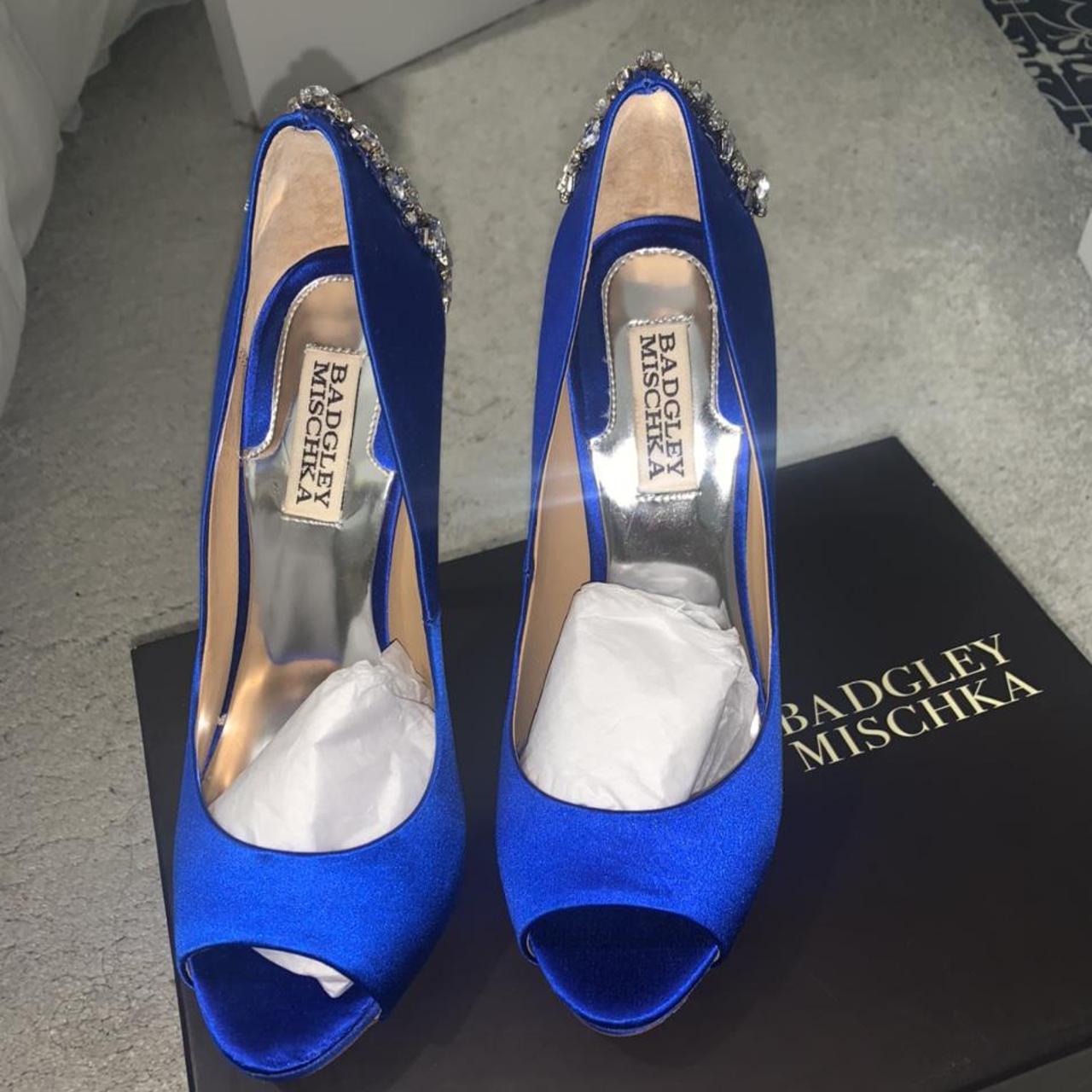 Badgley Mischka Women's Courts