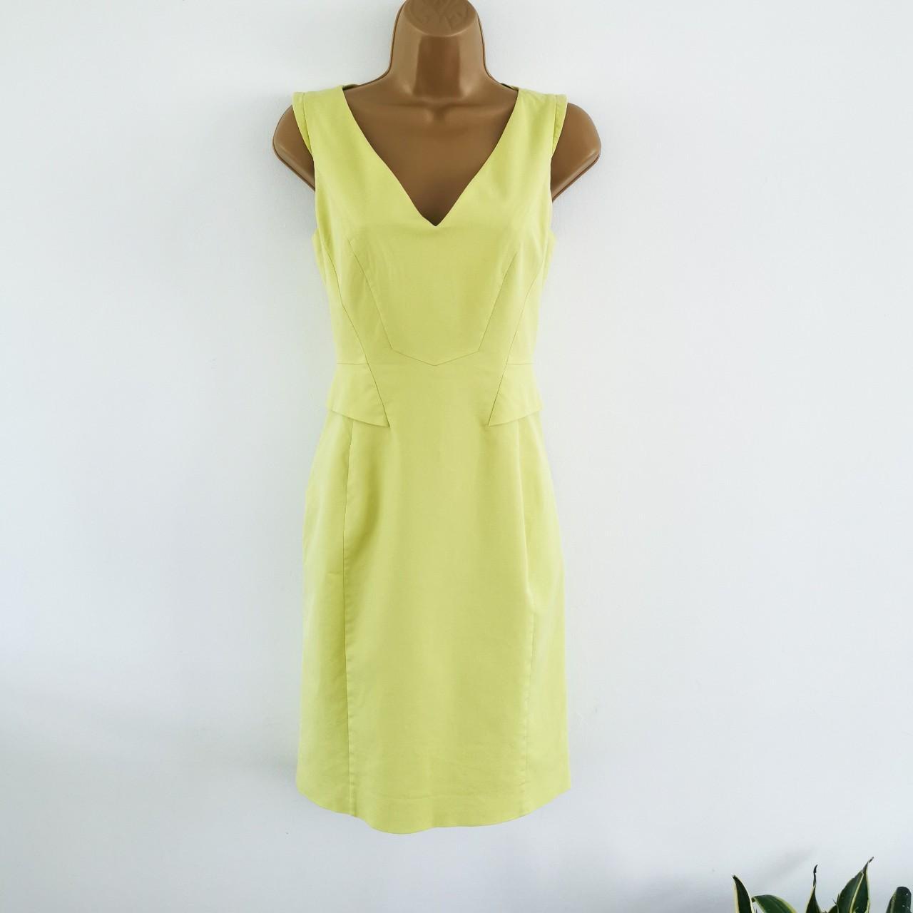 Karen Millen Women's Green and Yellow Dress Depop