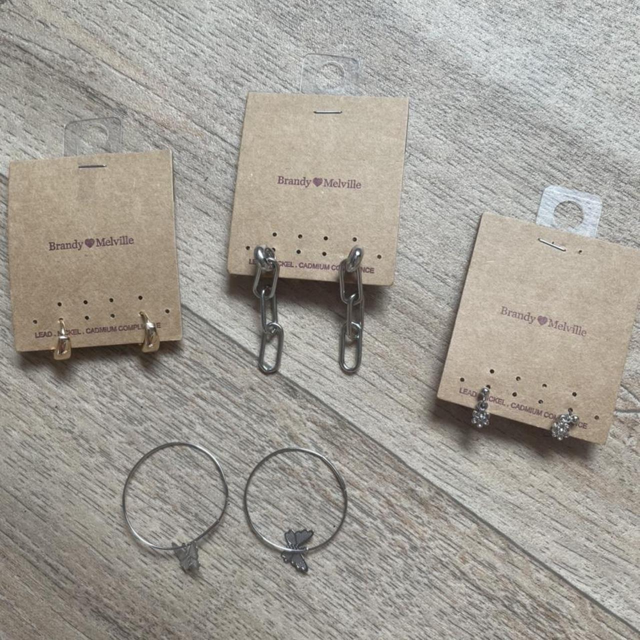 Brandy Melville Ohrringe Preis unten pro... Depop