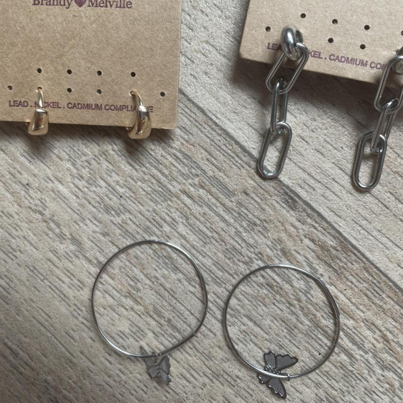 Brandy Melville Ohrringe Preis unten pro... Depop