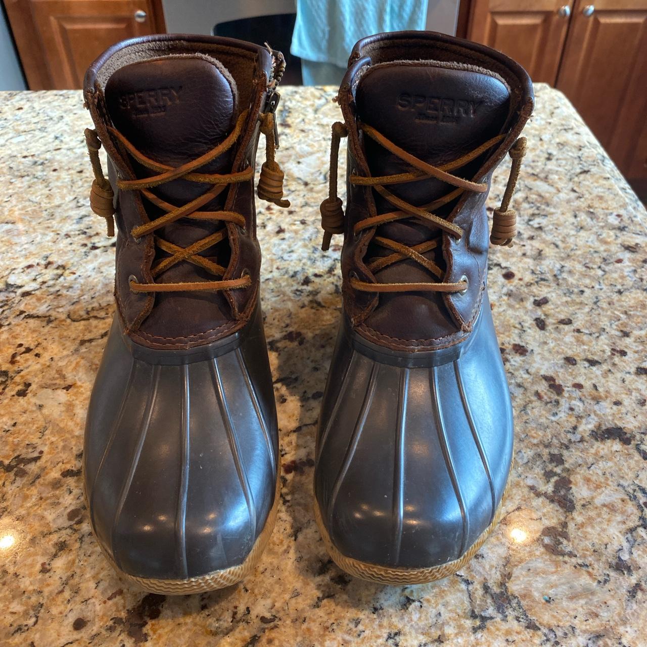 sperry boots brown