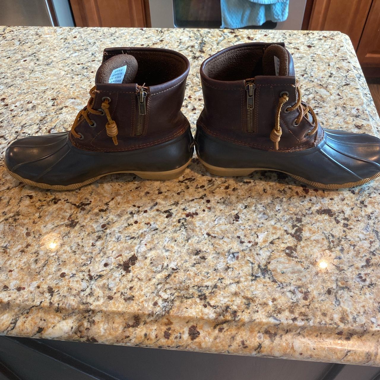 sperry boots brown