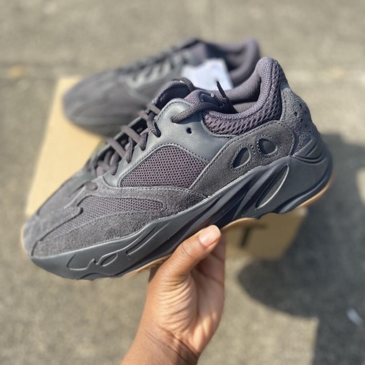 Yeezy Sneakers Adidas Yeezy Boost 700 Utility Black Mens Men's