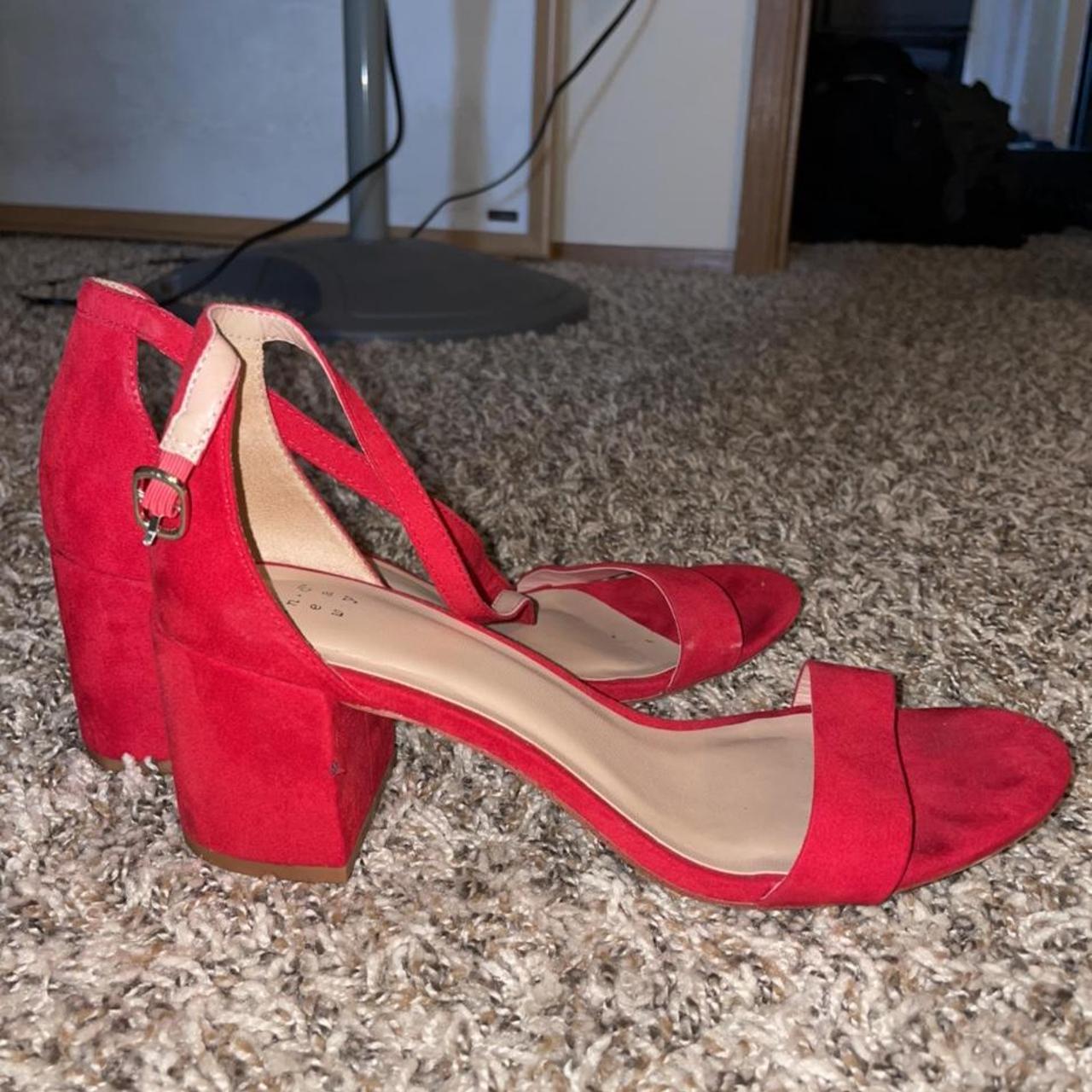 size 8 red mini heels from target or a new day super... - Depop