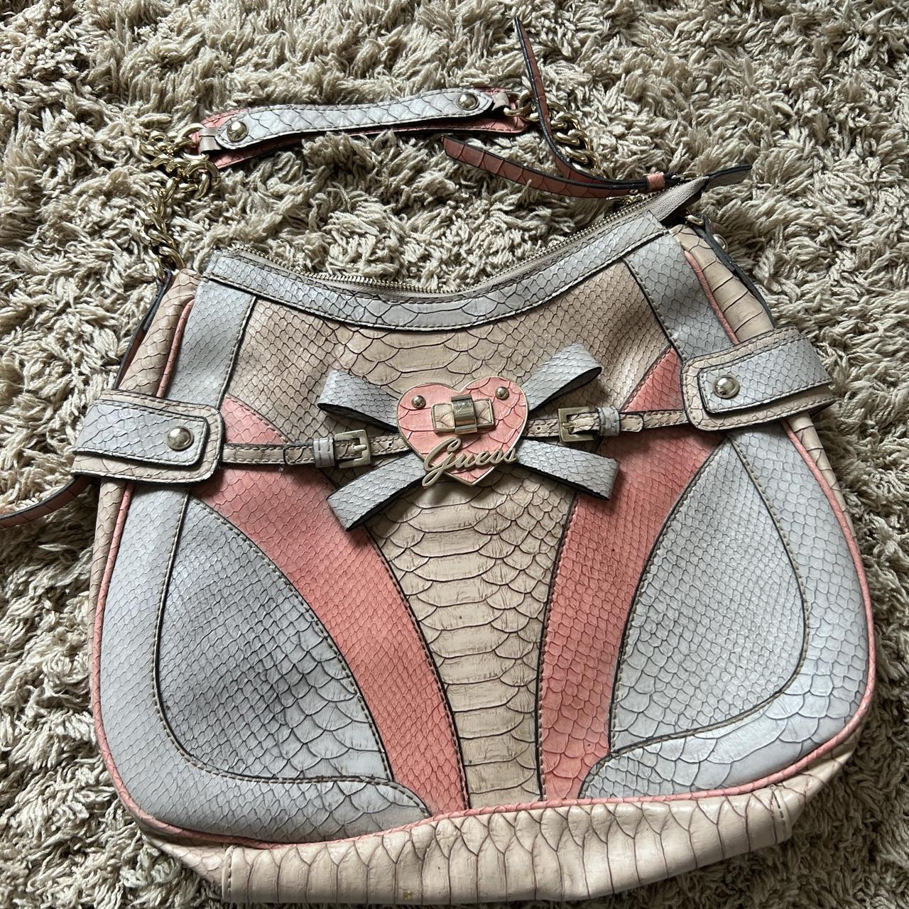 🤍VINTAGE guess shoulder bag🤍 in perfect