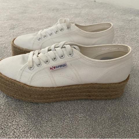 white superga size 5