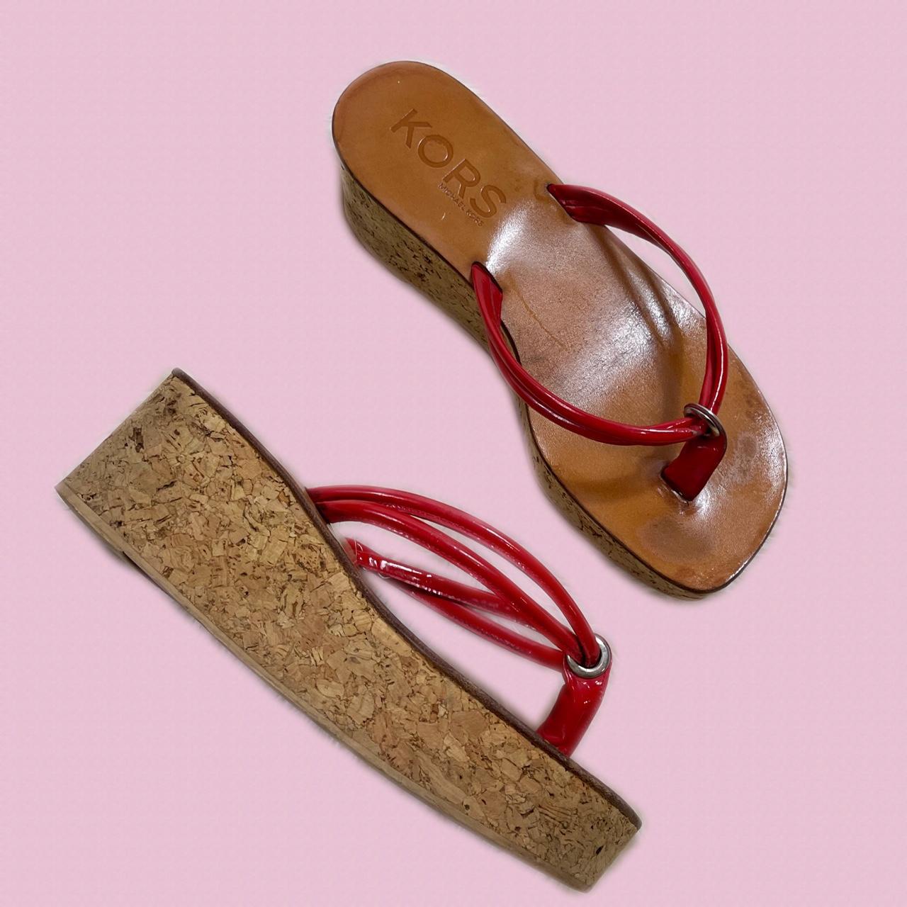 Michael Kors Women's Tan and Red Sandals | Depop