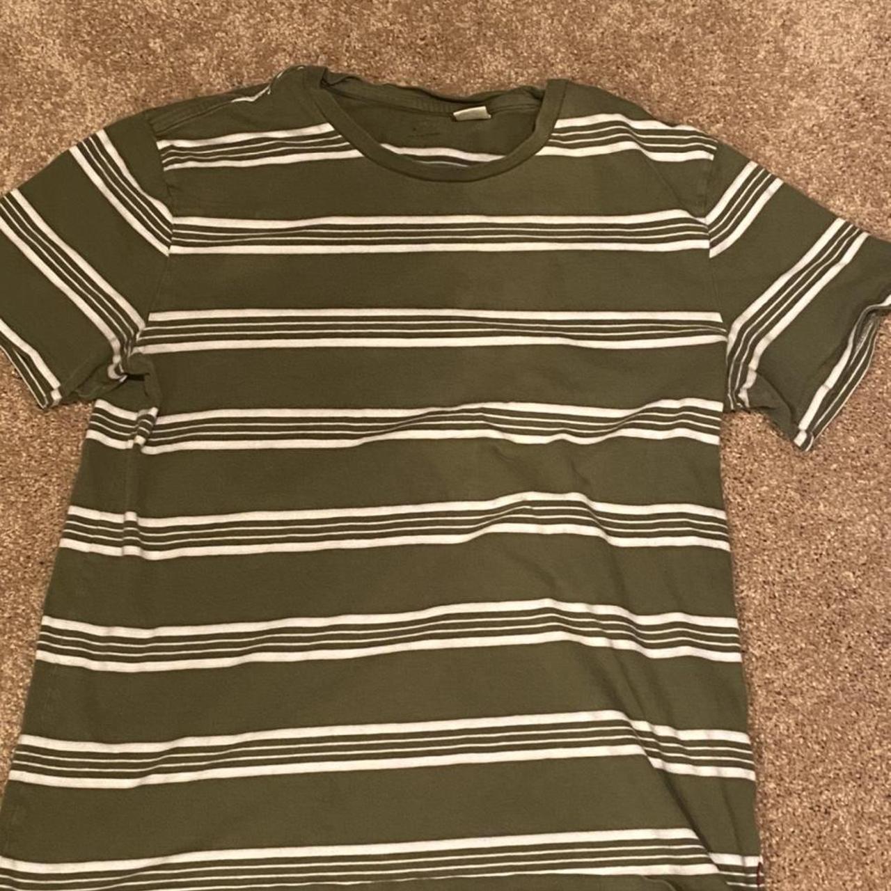 Levi's Men's Khaki and Green T-shirt