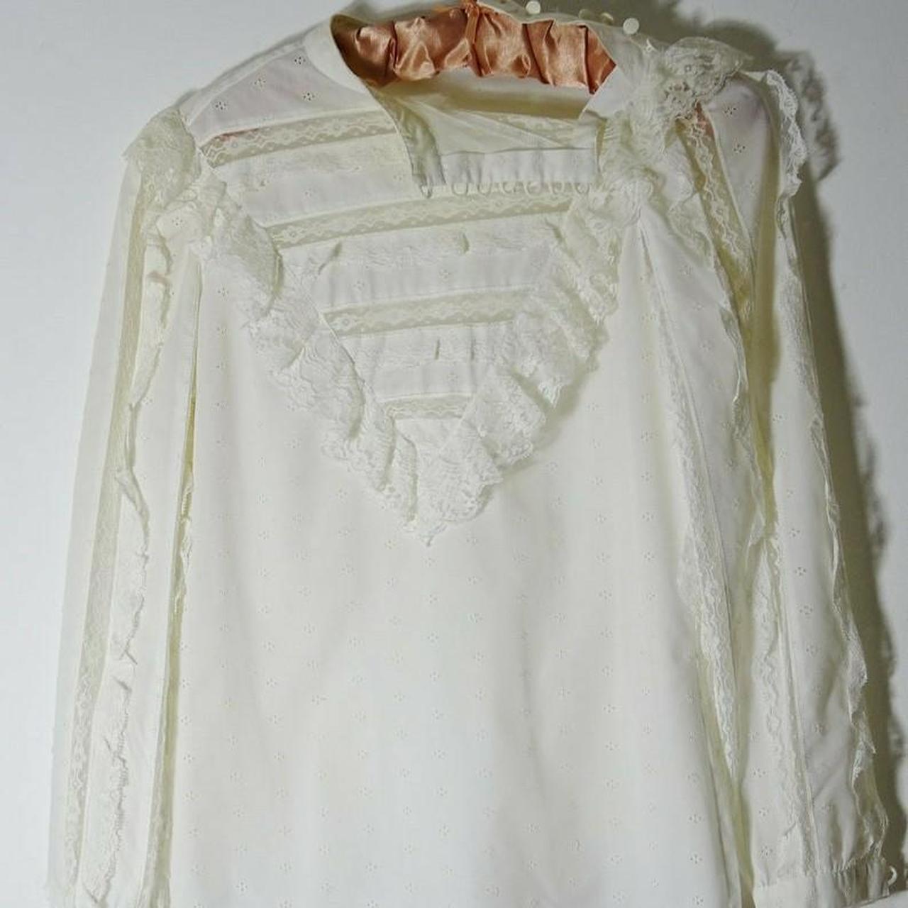 Women's Cream Blouse | Depop