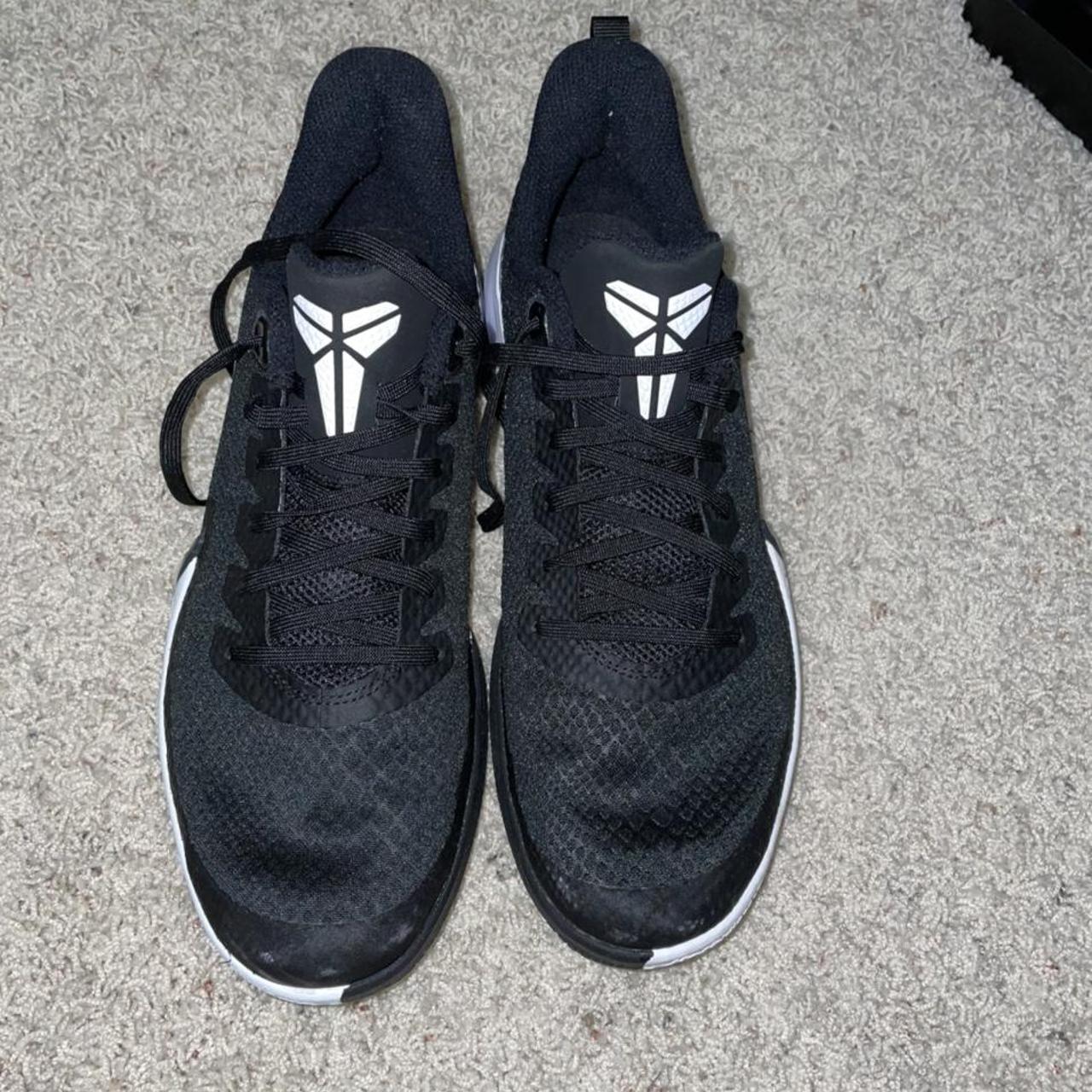 throwback kobe shoes