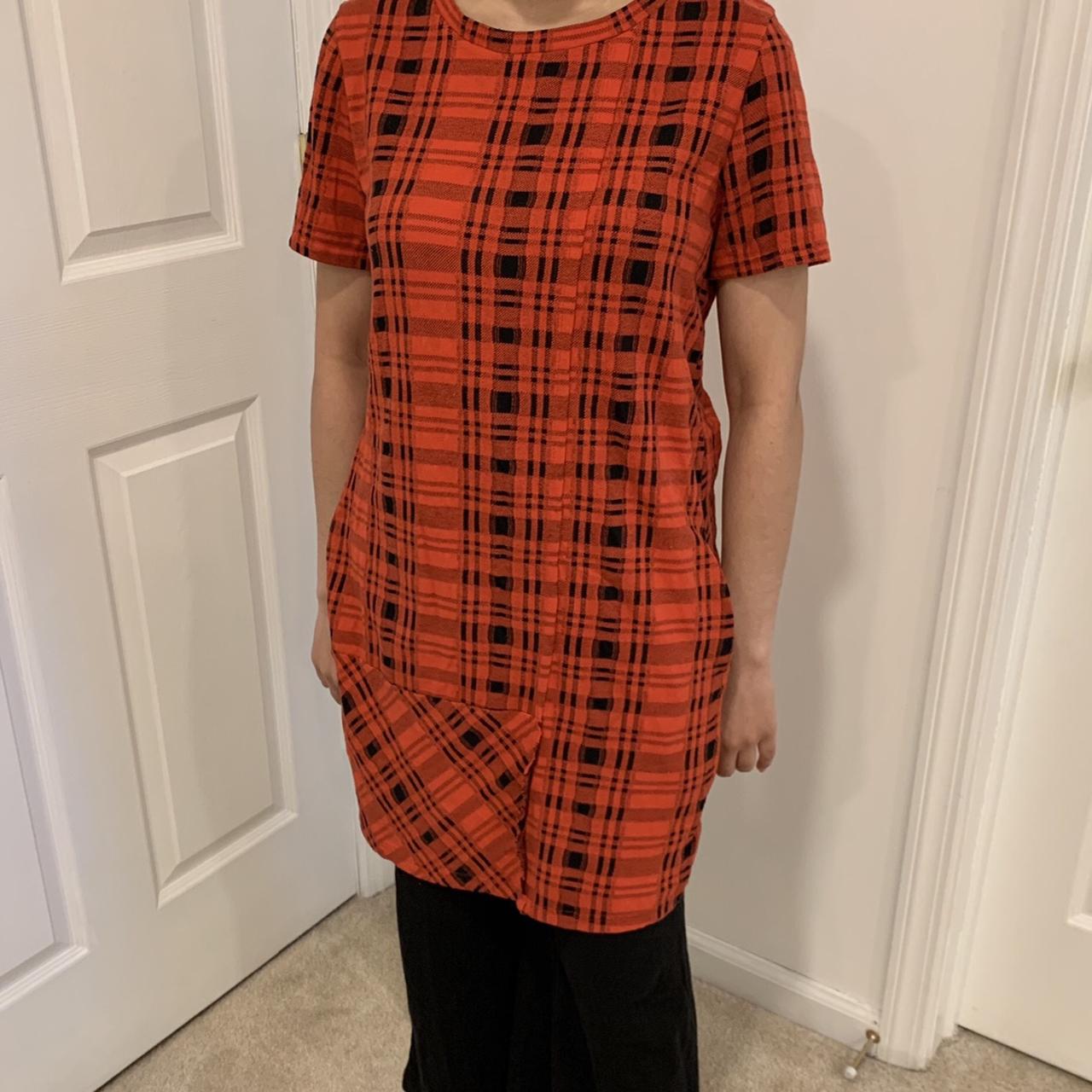 long plaid dress! has pockets! great material and in... - Depop