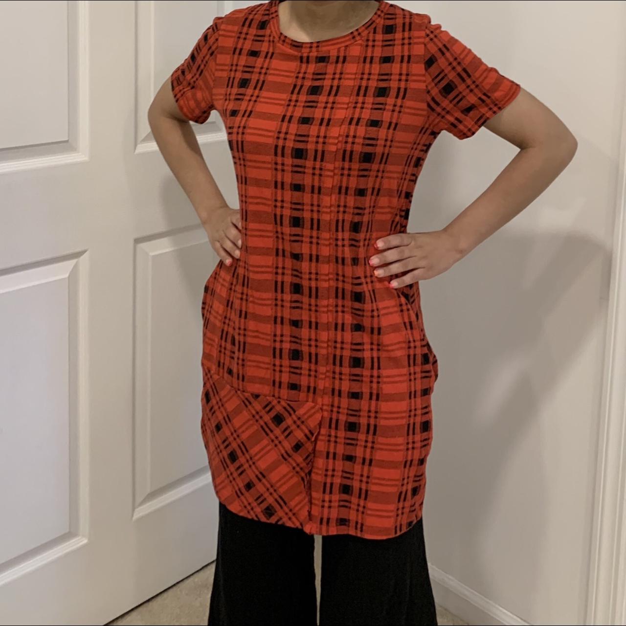 long plaid dress! has pockets! great material and in... - Depop