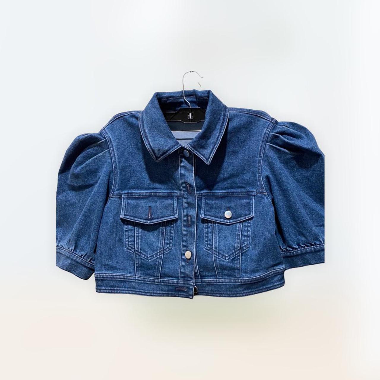 Vintage cropped denim jacket , Featuring puff...