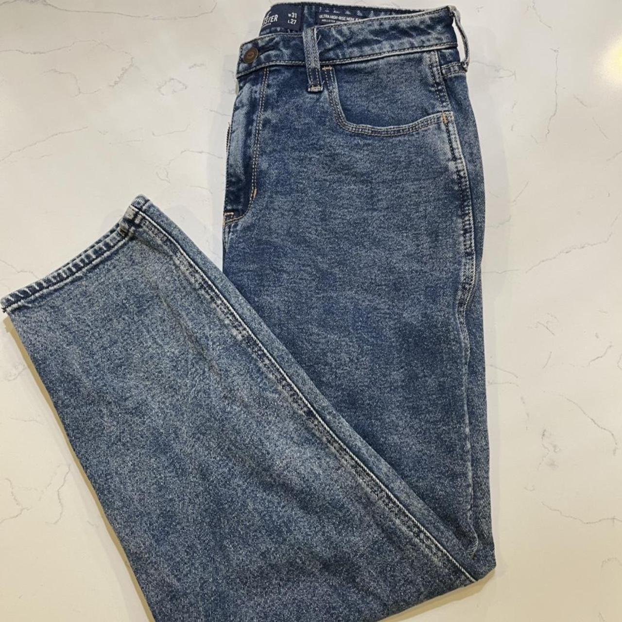 hollister high rise mom jeans acid wash