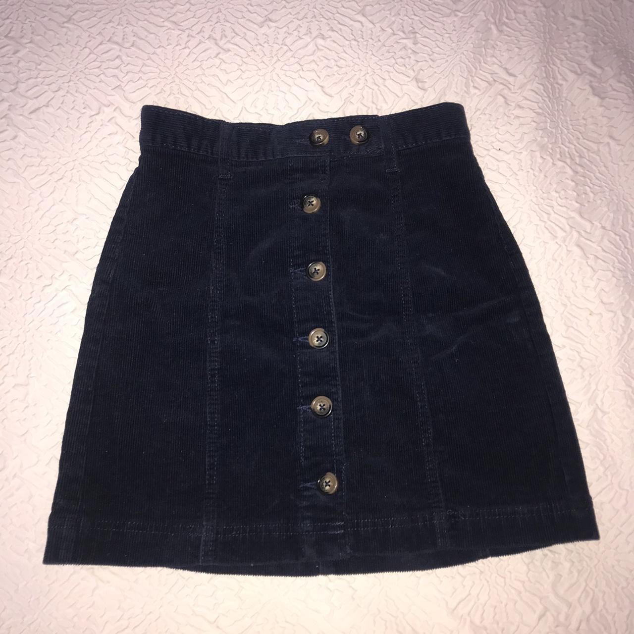 Forever 21 Navy Mini Skirt Size small Waist