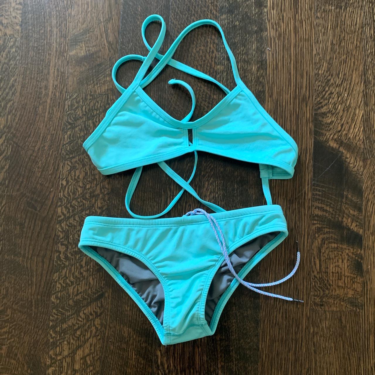 NWOT jolyn bikini set in color beach -vent top... - Depop