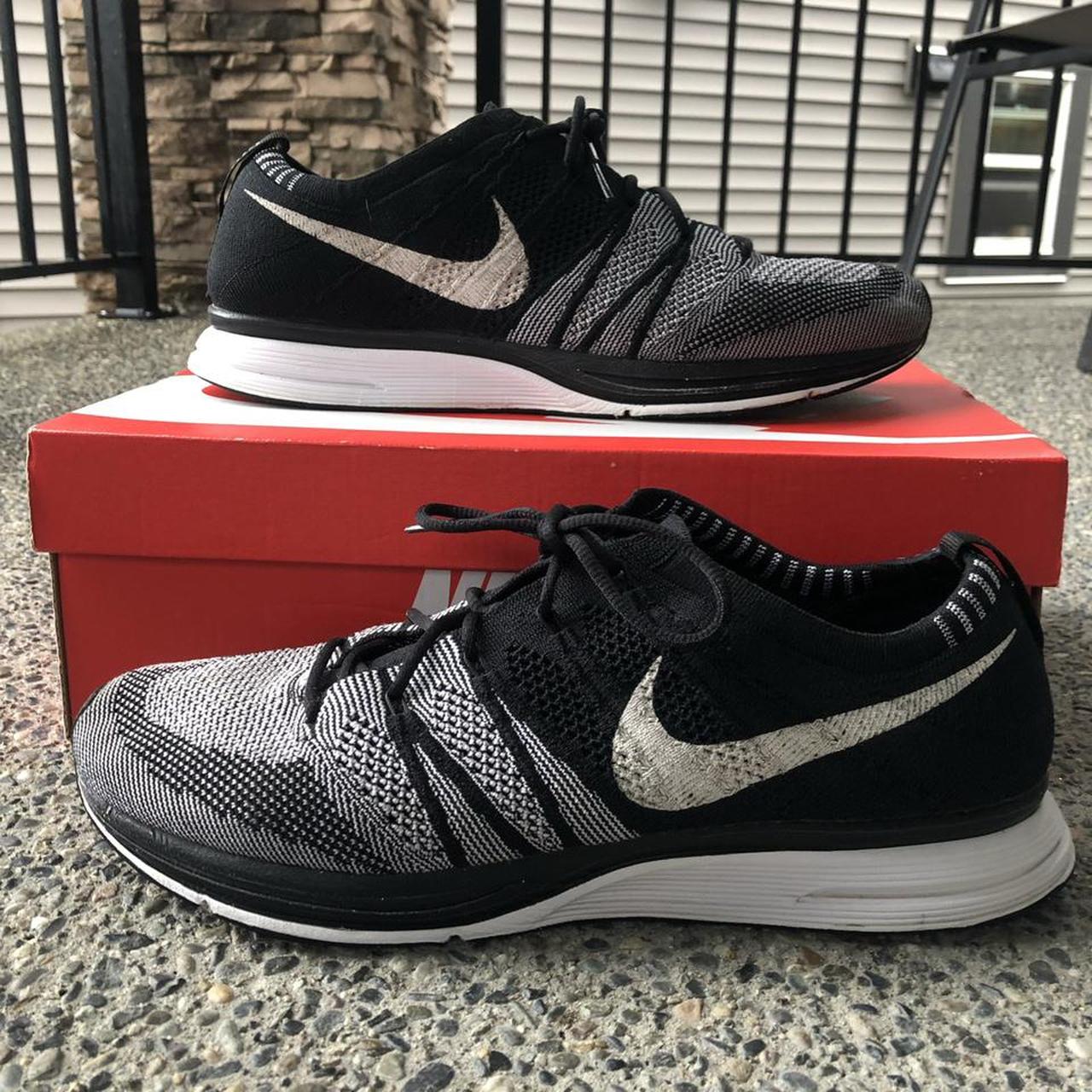 Nike Oreo flyknit trainers ye knits Great condition