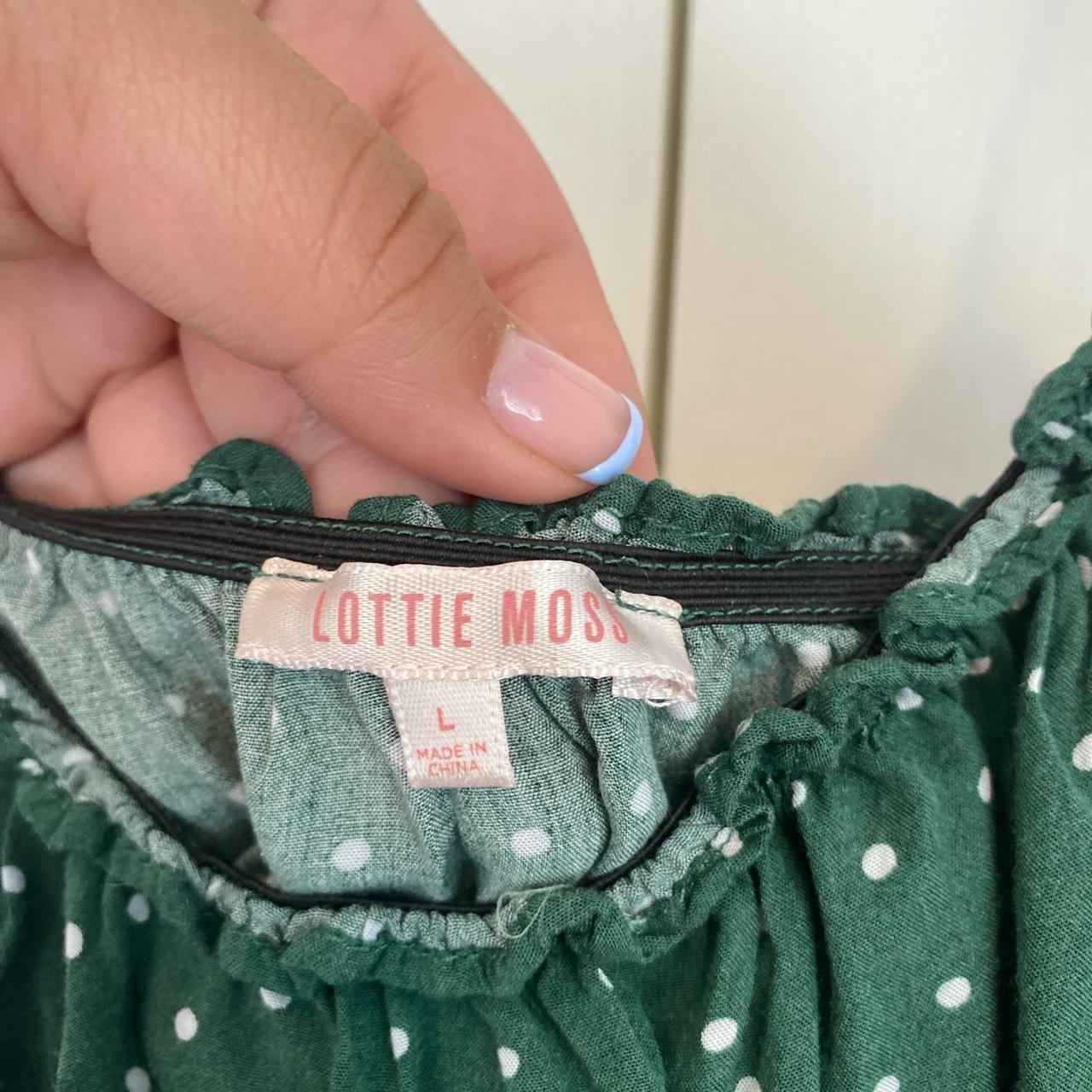 Product Image 4 - green polka dot flowy top
has