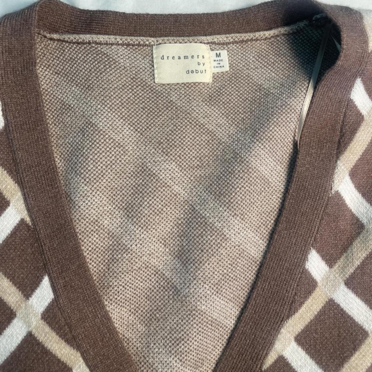 Product Image 3 - Super cute cardigan!
Brown with the