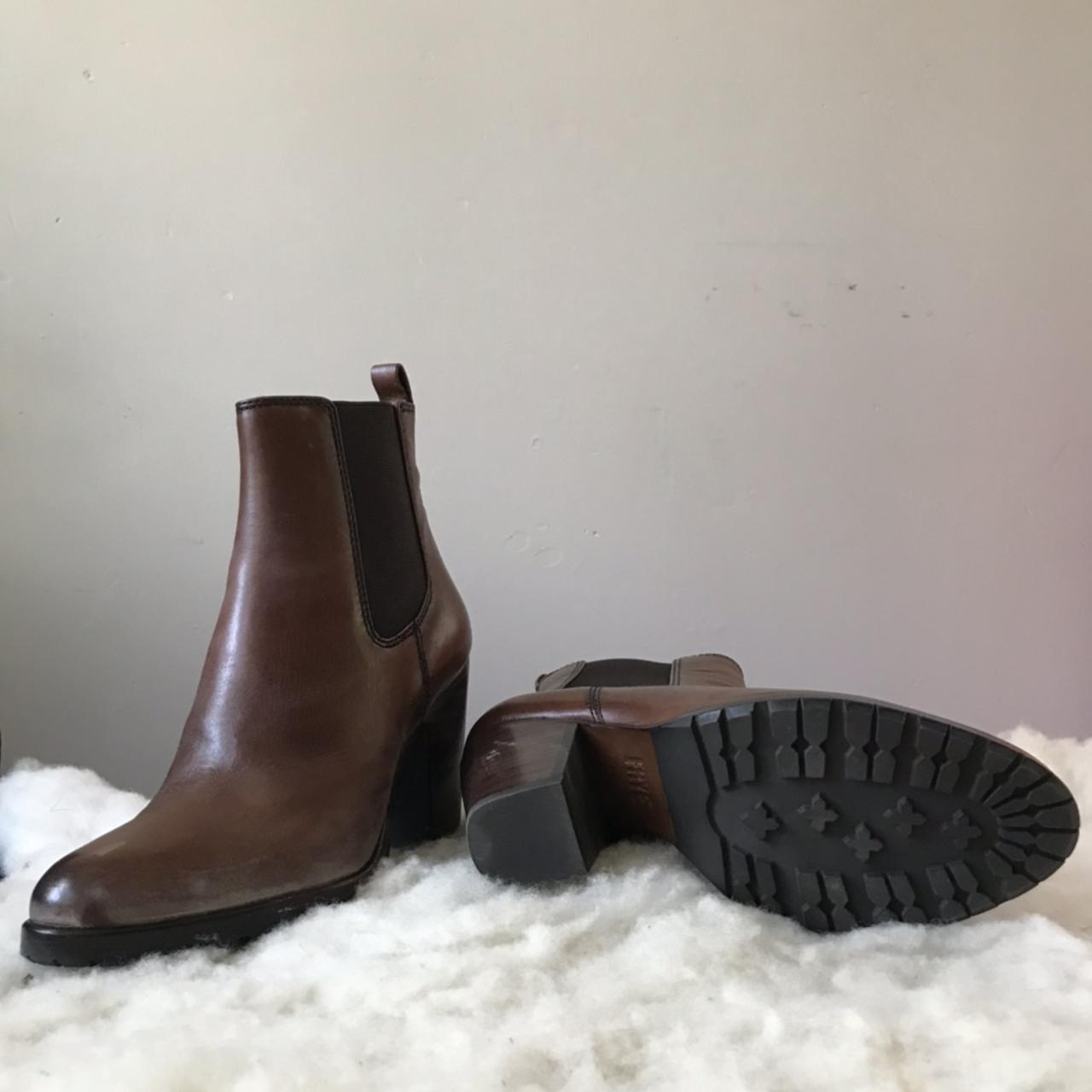 Frye Tate Chelsea Boots Super cute with jeans or a. Depop