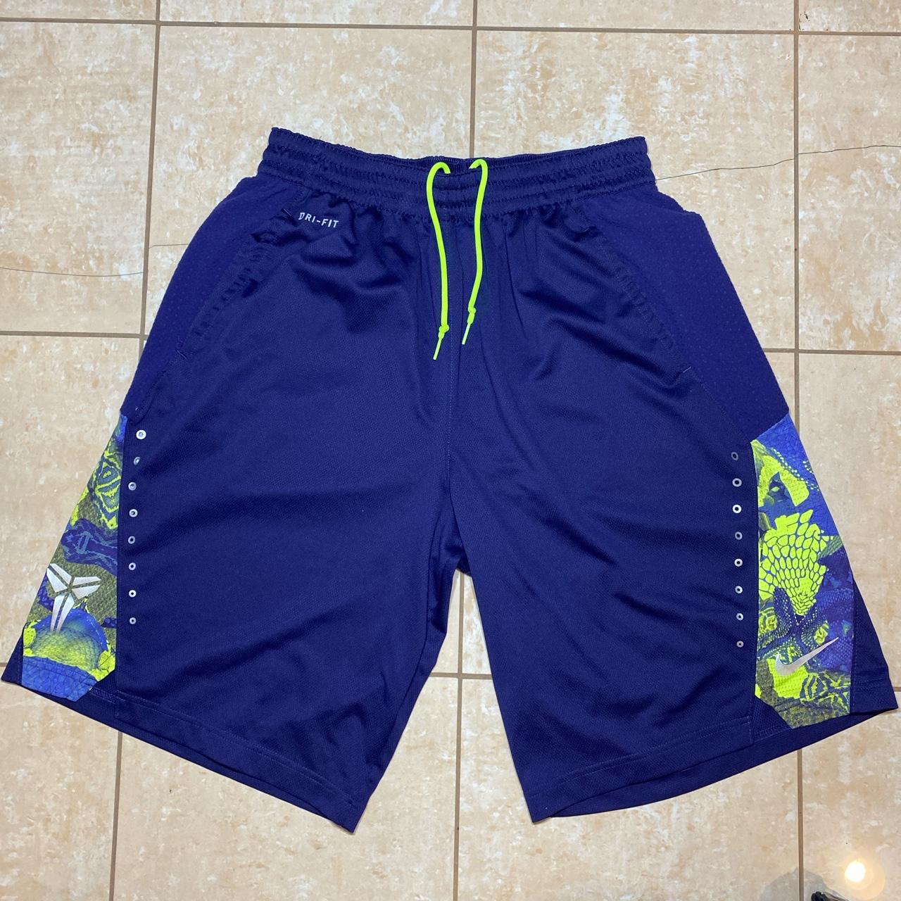 Just Don Shorts - CHICAGO BULLS, Men's Fashion, Bottoms, Shorts on Carousell