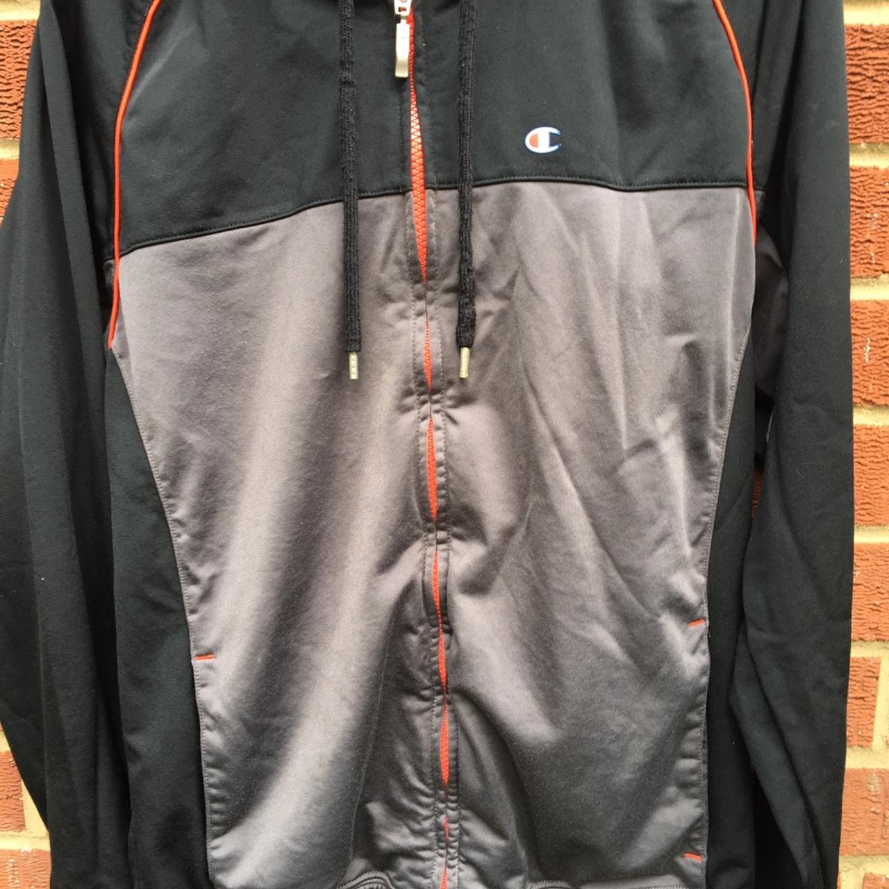 item listed by brandedclothingforcheaper