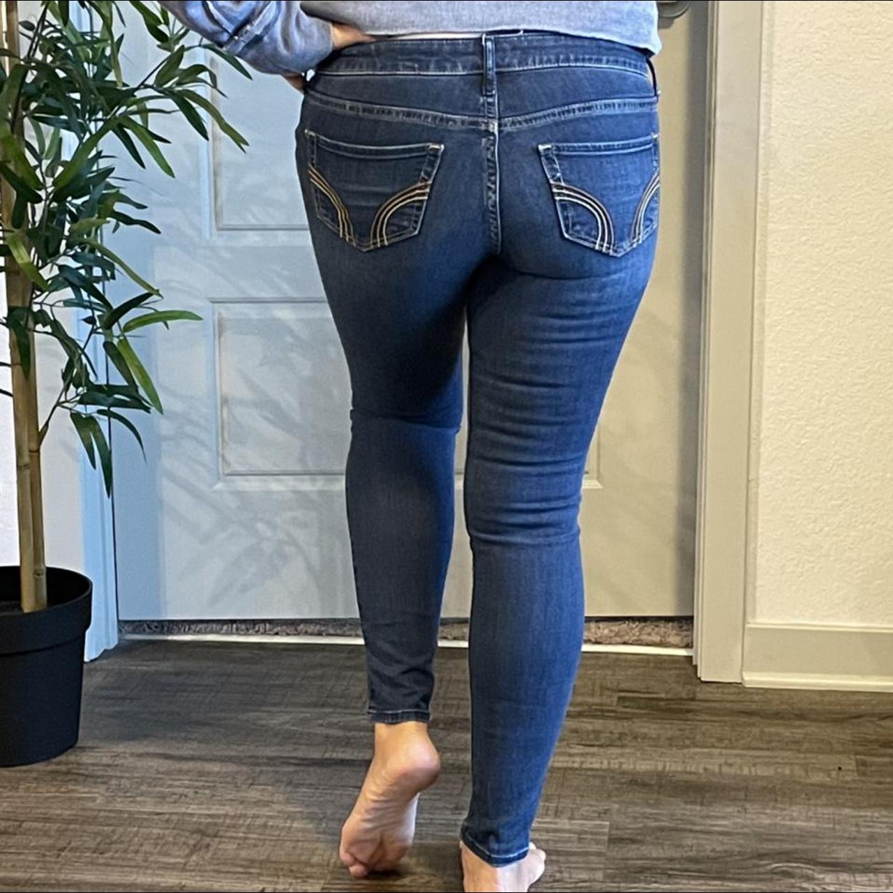 Size 9 2024 hollister jeans