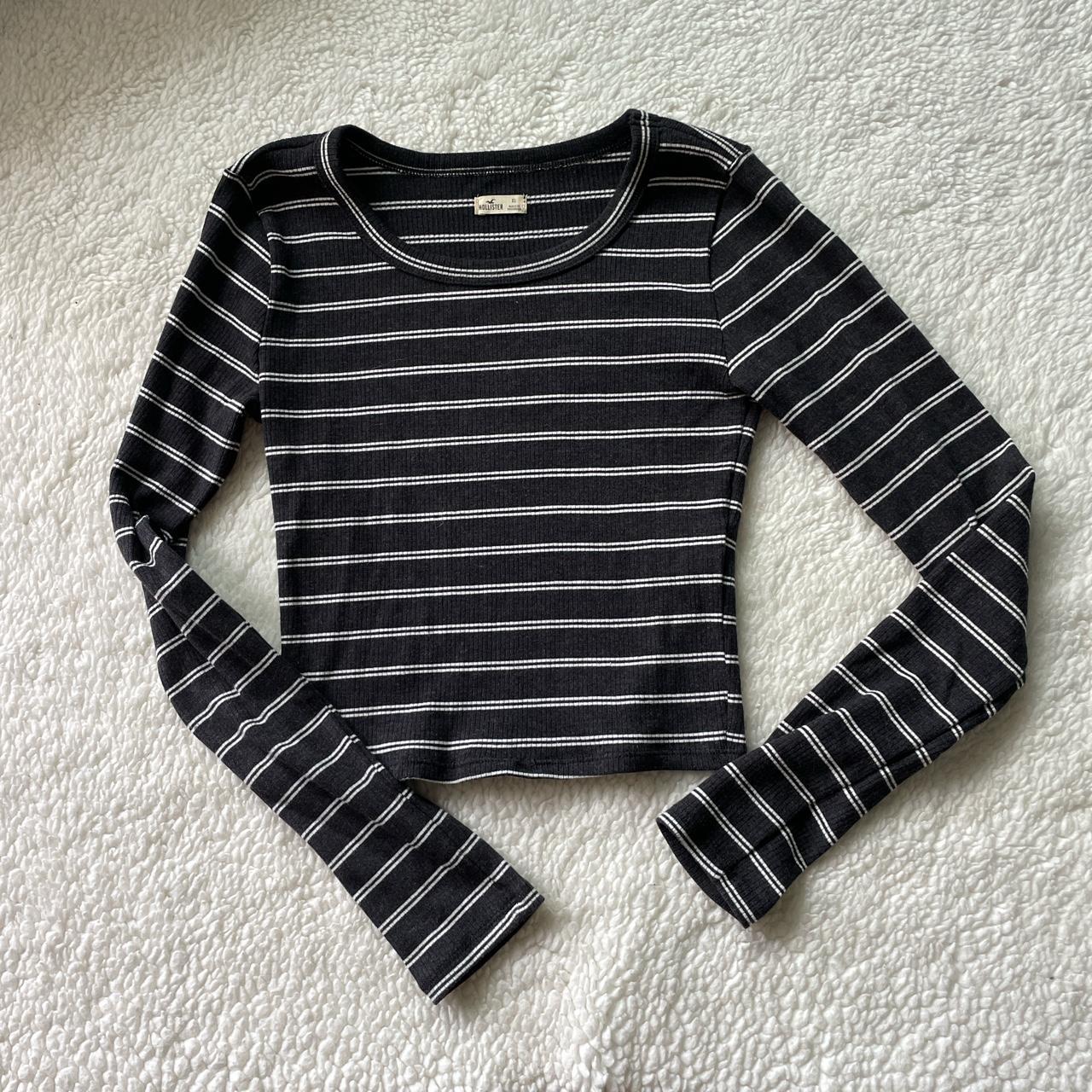 Hollister striped best sale crop top