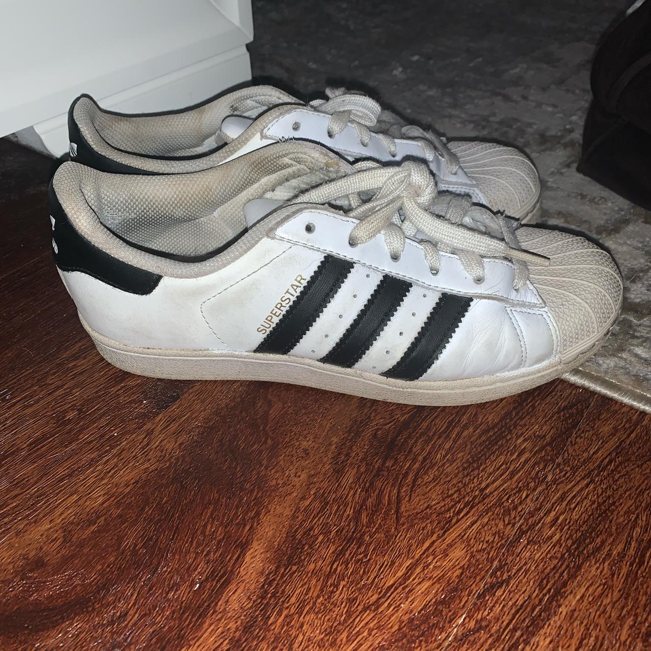superstars size 6