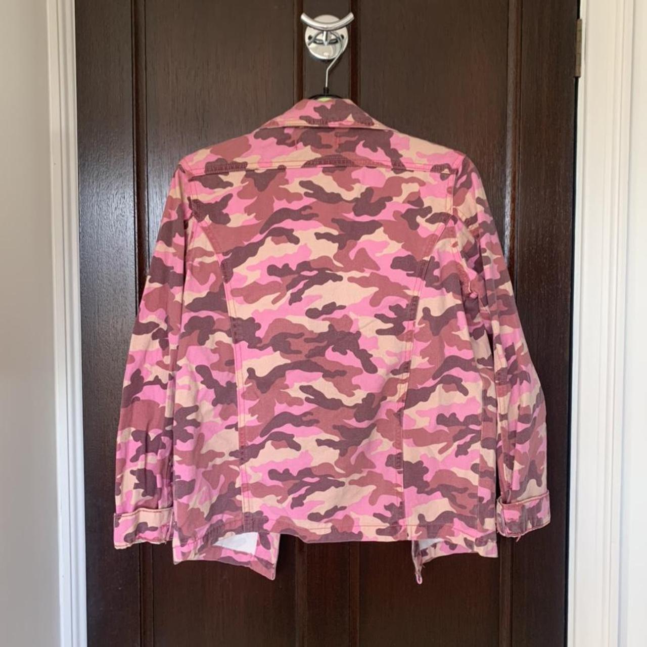 Pink camo hot sale jean jacket