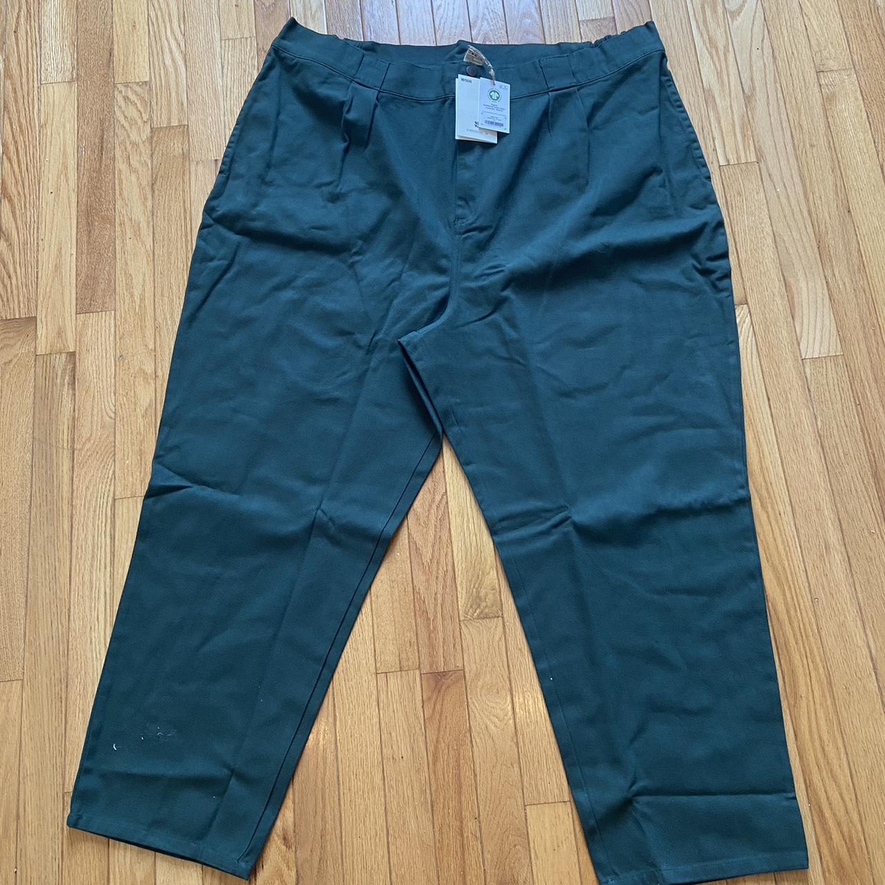 Lucy and Yak Women's Green Trousers | Depop