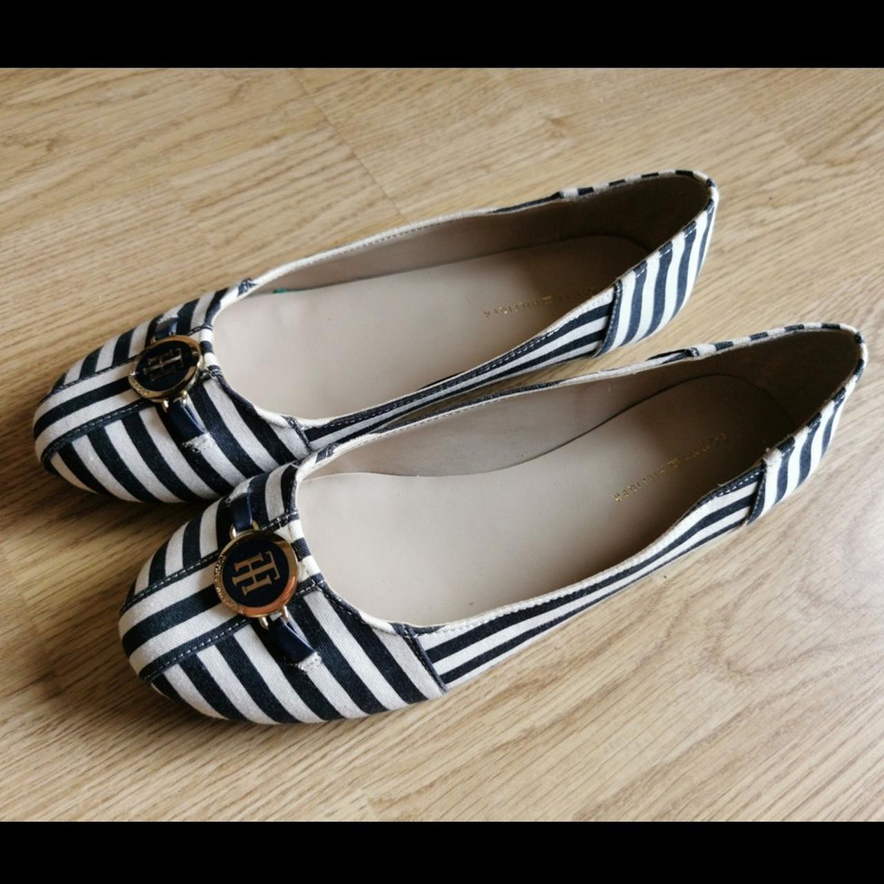 Flat shoes best sale tommy hilfiger