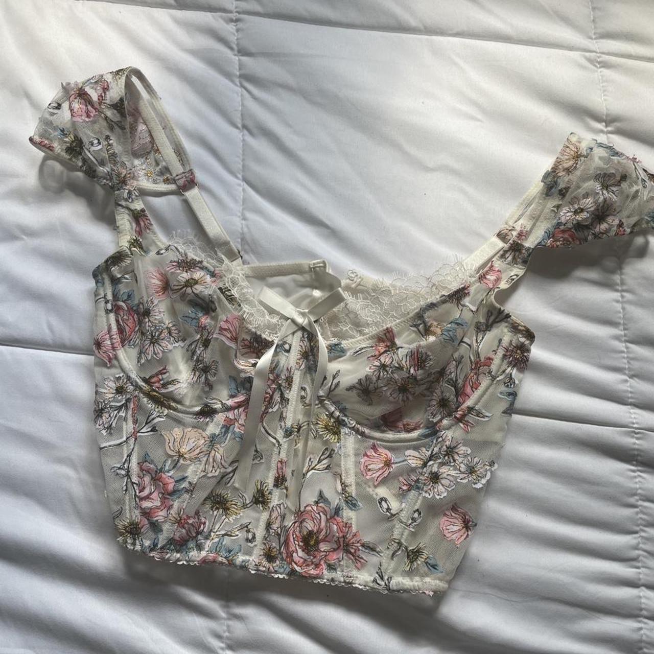 Victoria’s Secret floral bustier crop top Size... Depop