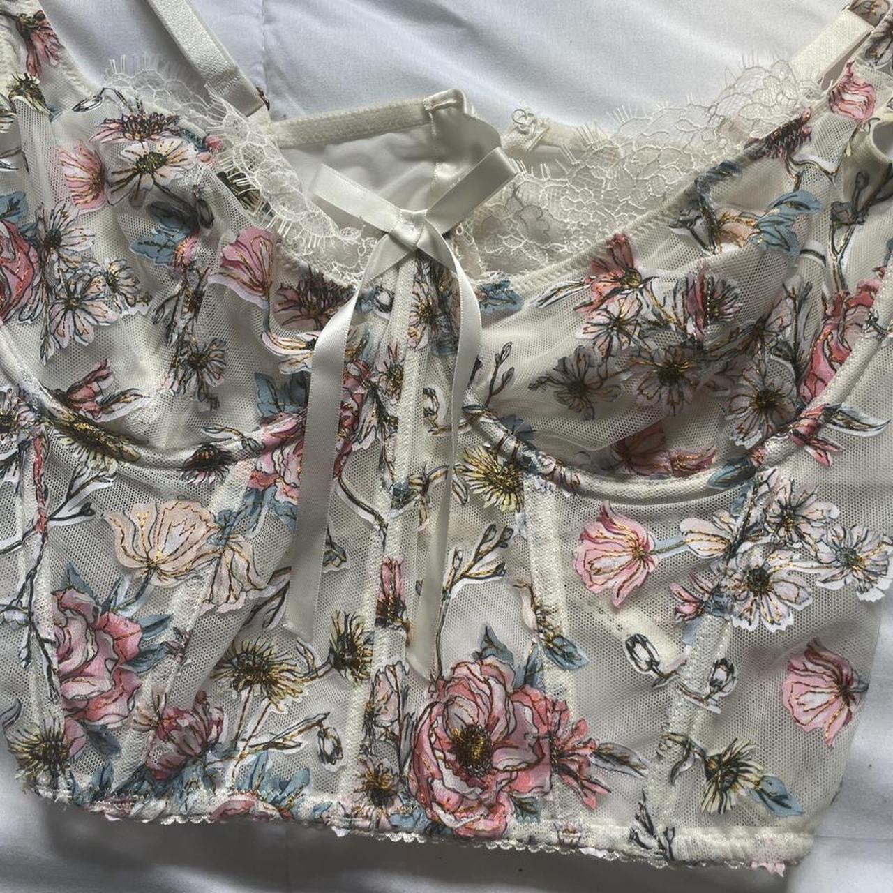 Victoria’s Secret floral bustier crop top Size... Depop