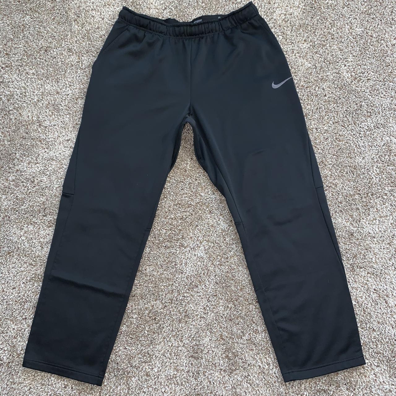 Nike DriFit Sweatpants with Fleece Lining Size... Depop